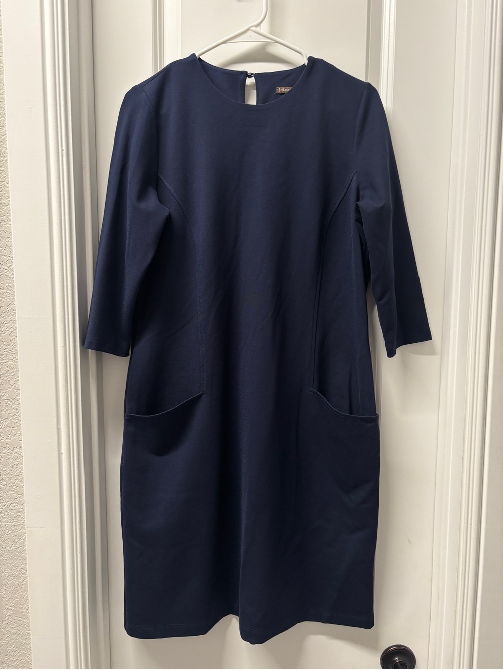 J. McLaughlin Classic Navy Shift Dress with Pockets - Women